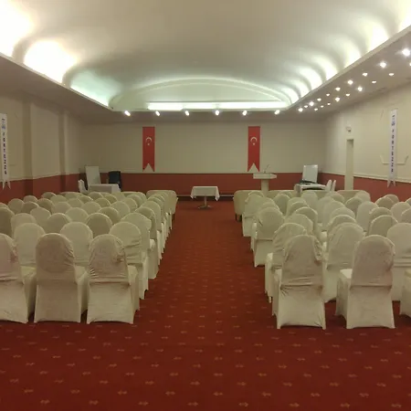 Hotel & 5*