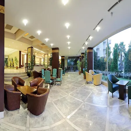 & Hotel 5*