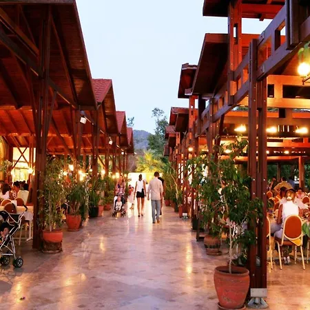 & Hotel 5*