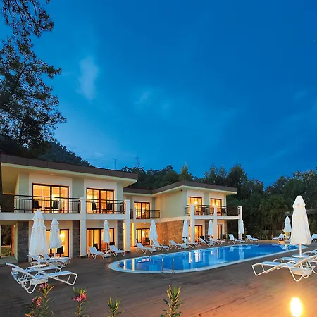 & Otel 5*